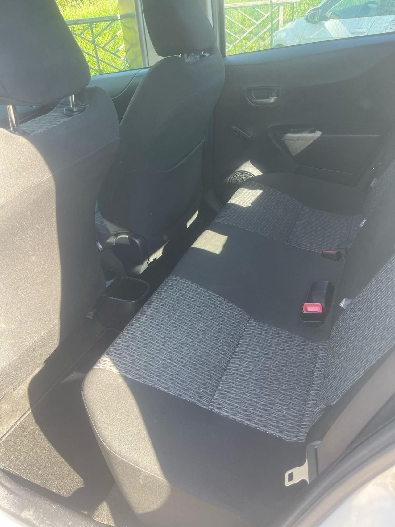 Toyota Yaris 1.4 D-4D 5 porte Lounge