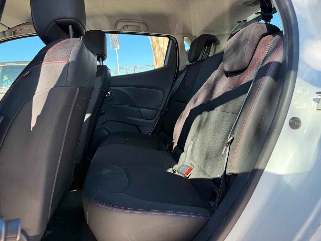 RENAULT CLIO ANNO 2014 1.2 BENZINA 75 CV