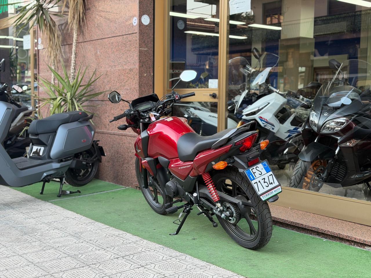 Honda CB 125 F KM 0 2025 tua a soli 23€ al mese