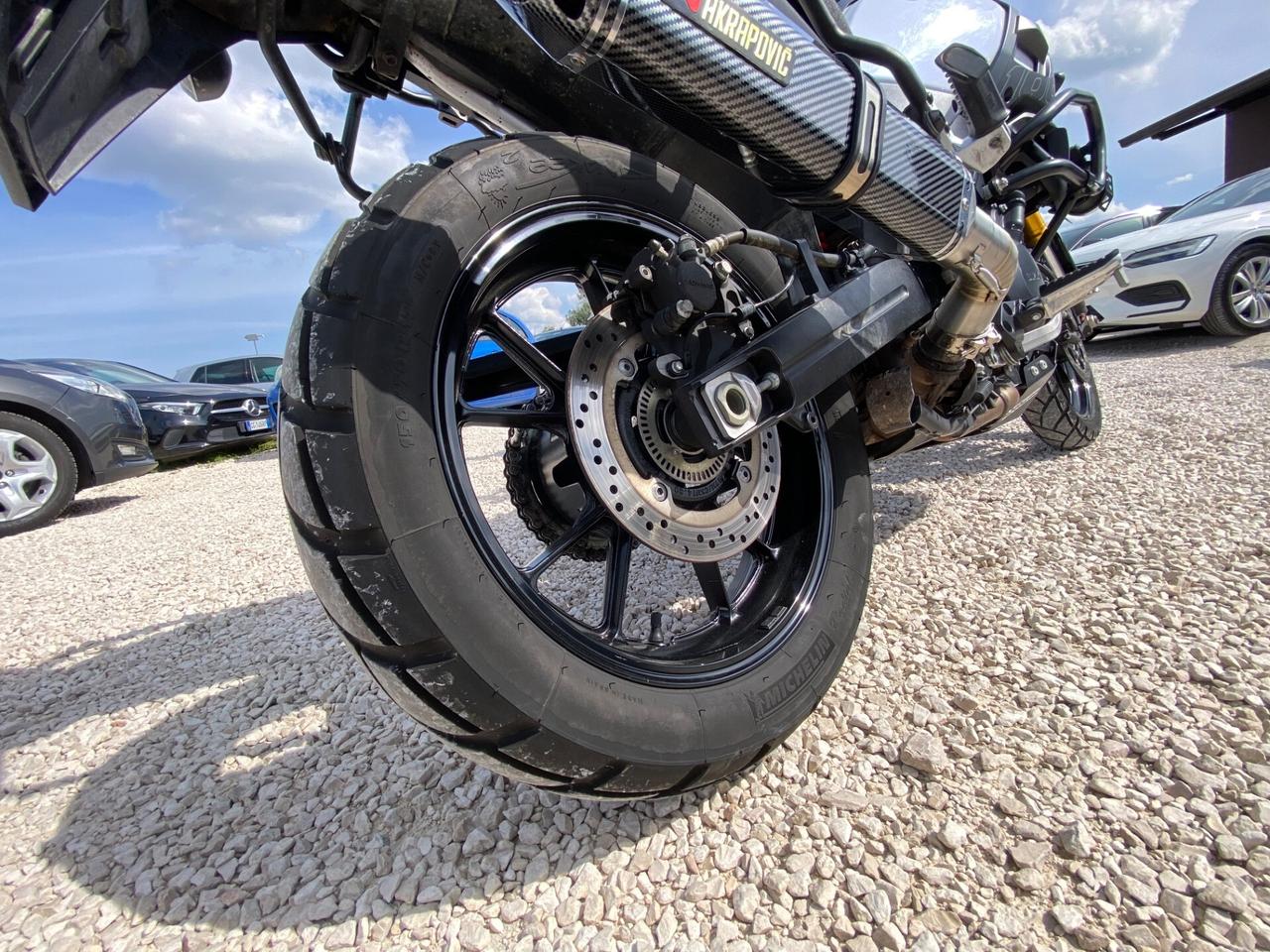 SUZUKI V-STROM DL 1000 unico propietario