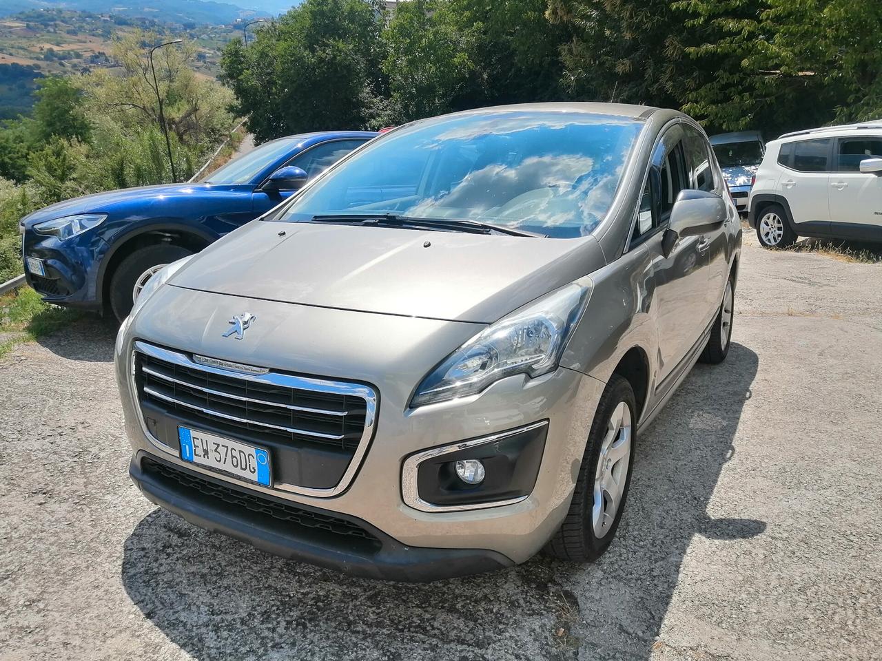 Peugeot 3008 1.6 HDi 115CV Allure