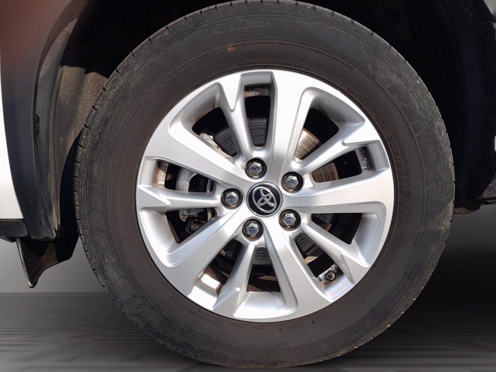 TOYOTA Yaris cross 1.5h active fwd 115cv e-cvt del 2025