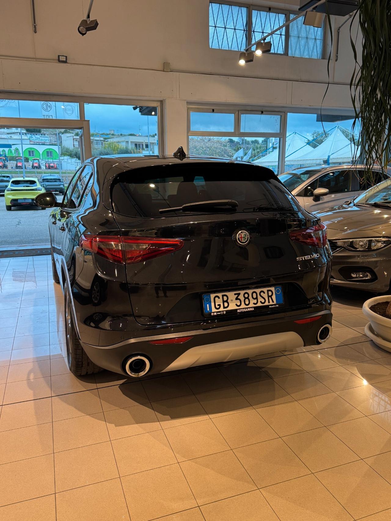 STELVIO 2.2 Turbodiesel 160 CV AT8 RWD Rosso Edizione Full Optional