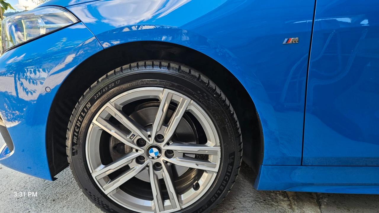 Bmw 118 118d 5p. Msport