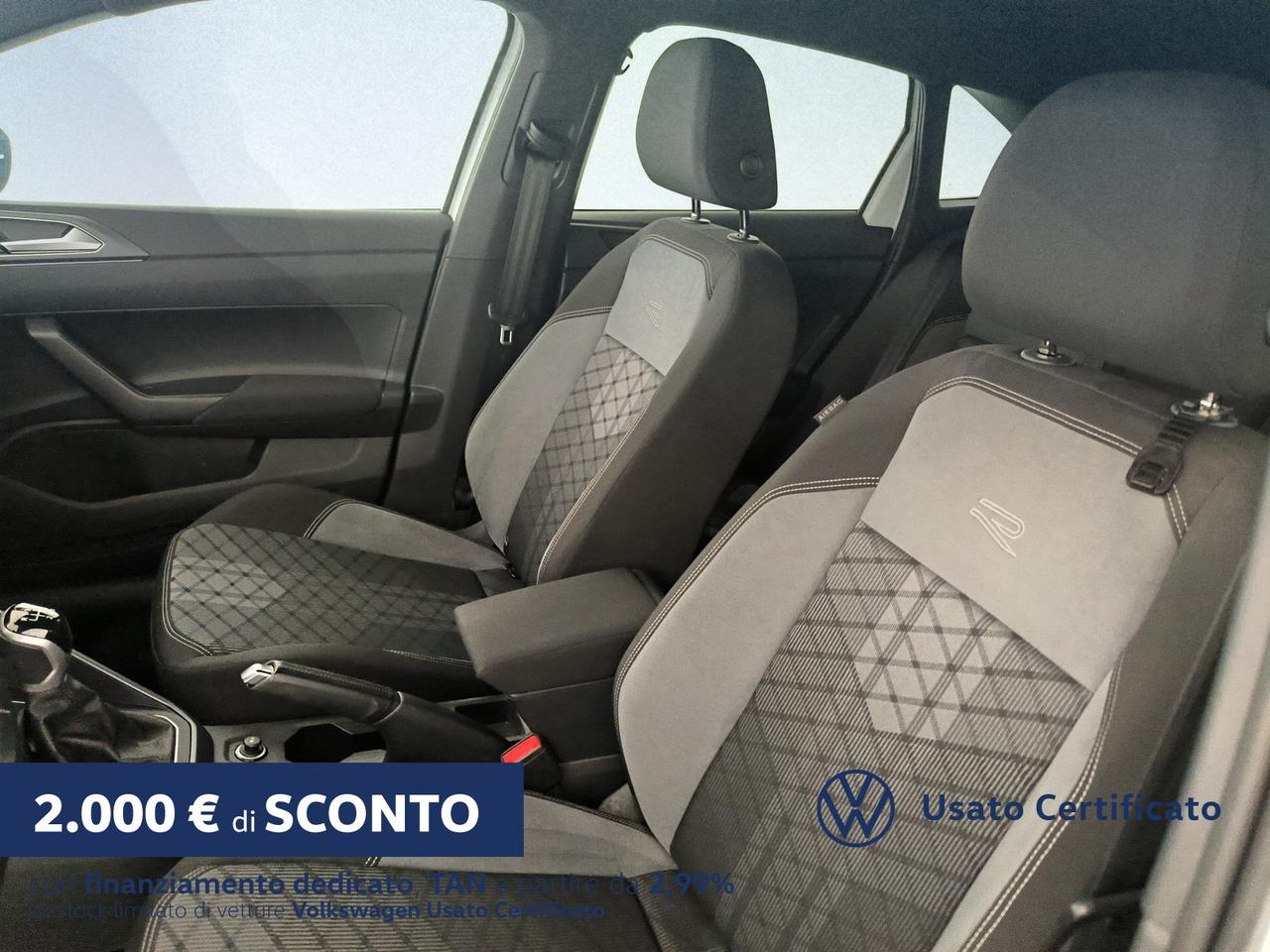 Volkswagen Taigo 1.0 tsi r-line 110cv