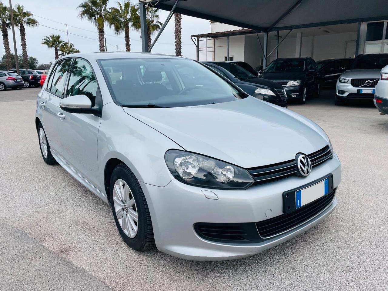 Volkswagen Golf 1.6 TDI DPF 5p. Comfortline PER NEOPATENTATI