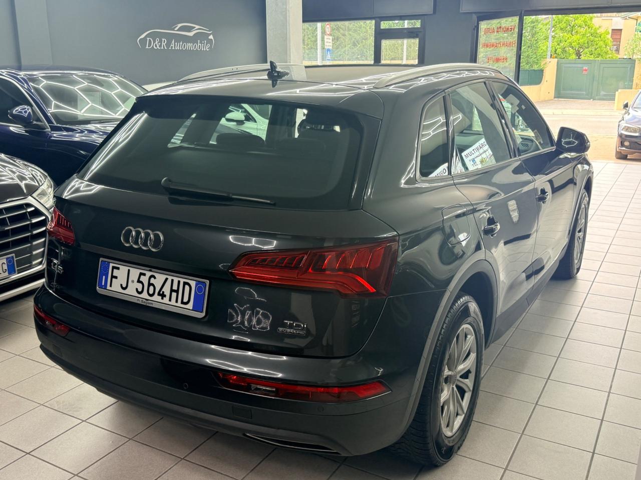 Audi Q5 2.0 TDI quattro S tronic Business