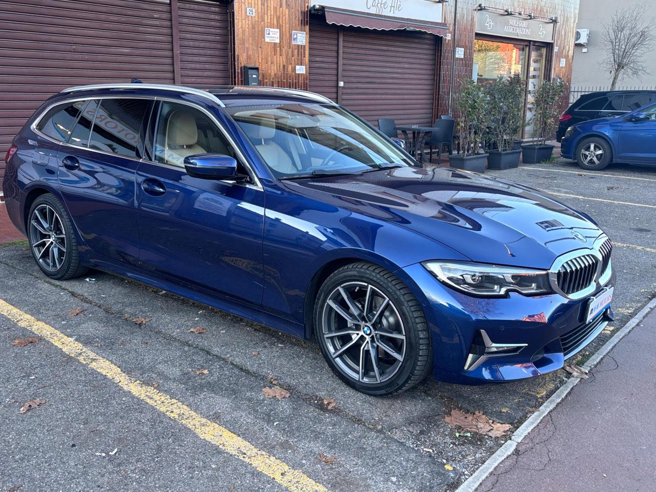 BMW Serie 3 Touring 320d Touring Luxury auto