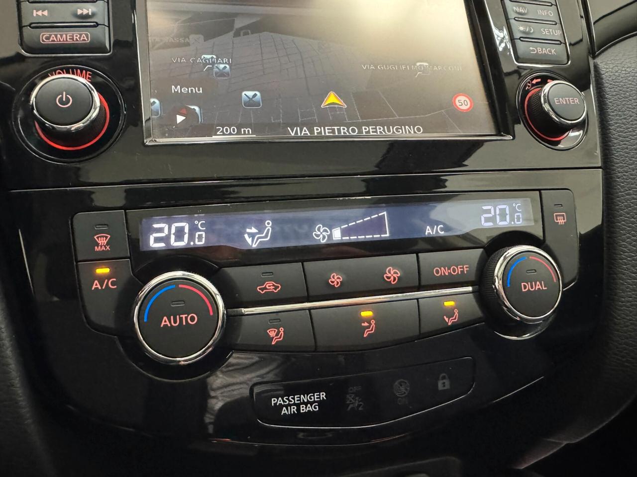 Nissan Qashqai N-Connecta /1.5 dCi 110CV/2017/TETTO