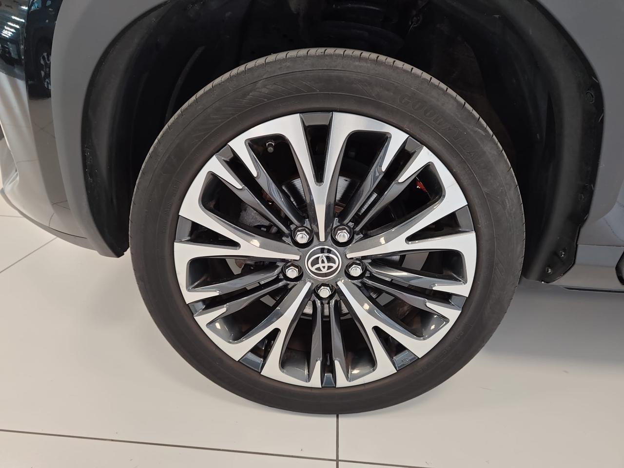 TOYOTA Yaris Cross 1.5h Lounge awd-i 116cv e-cvt