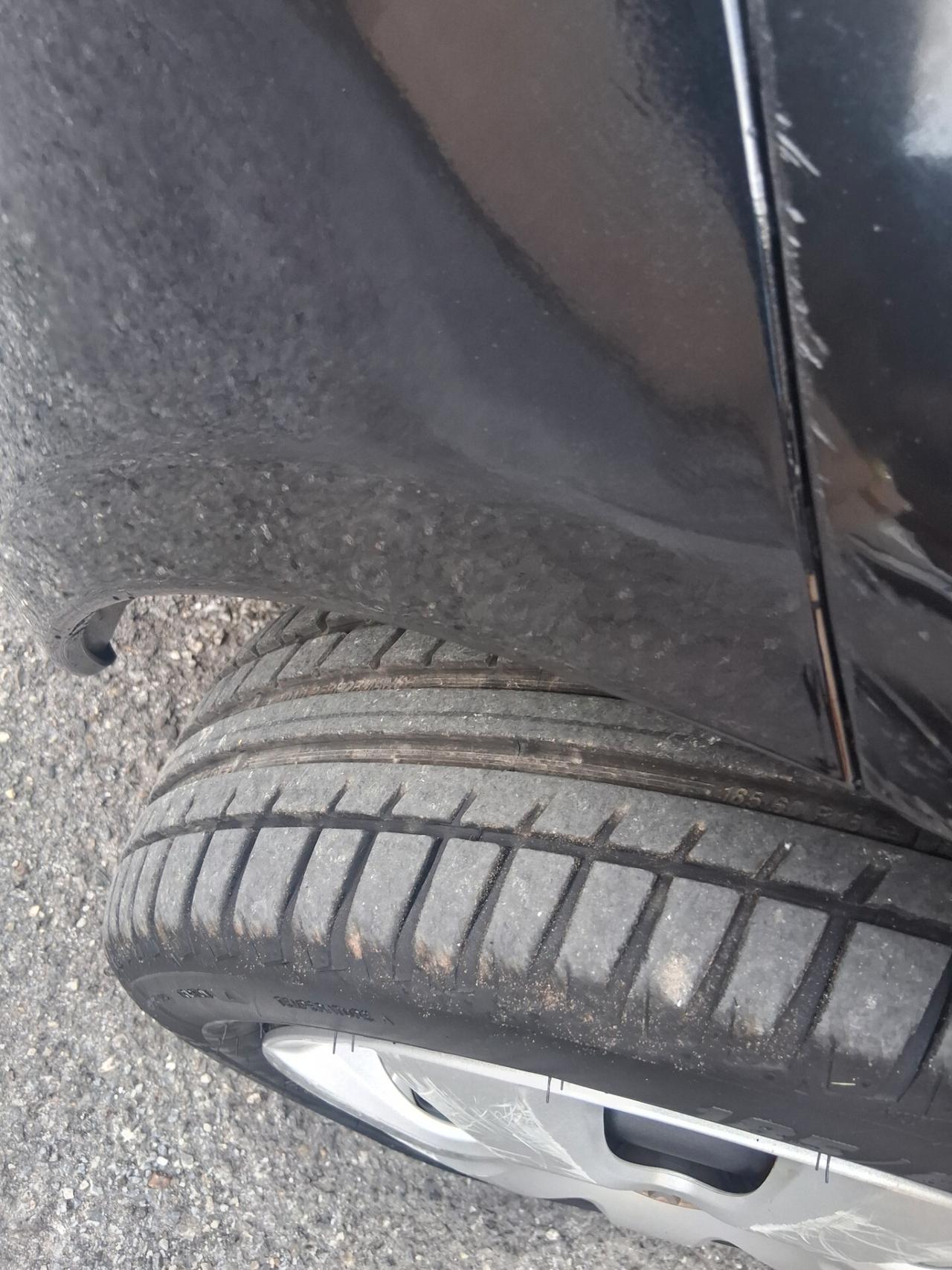 Toyota Yaris 1.0 5 porte