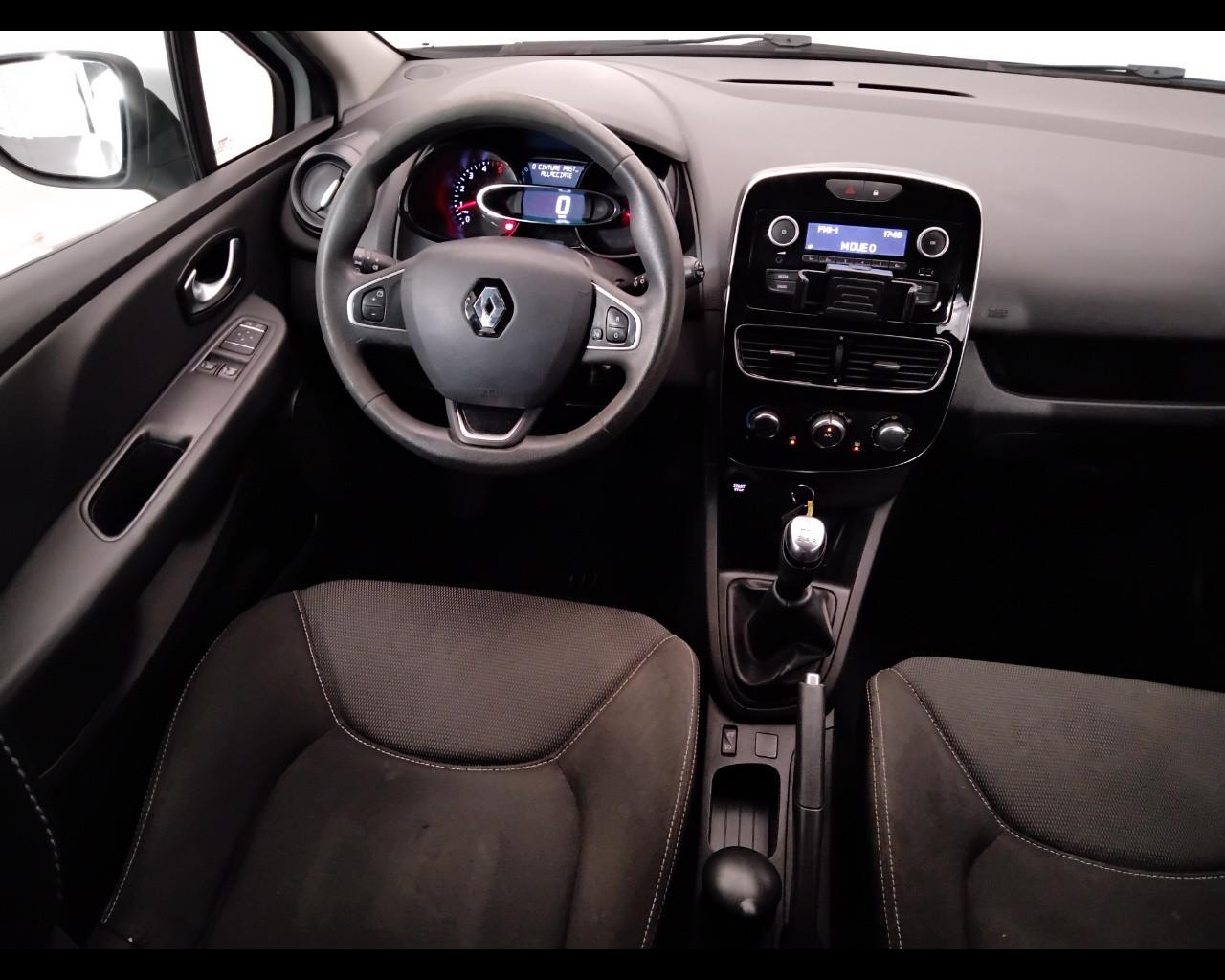 RENAULT Clio IV 2017 - Clio 1.5 dci energy Zen 75cv