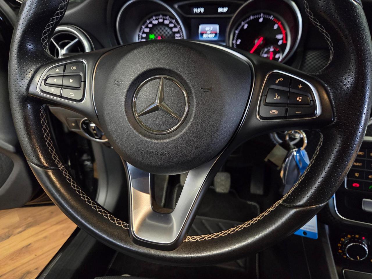 Mercedes A 200 D Premium my16