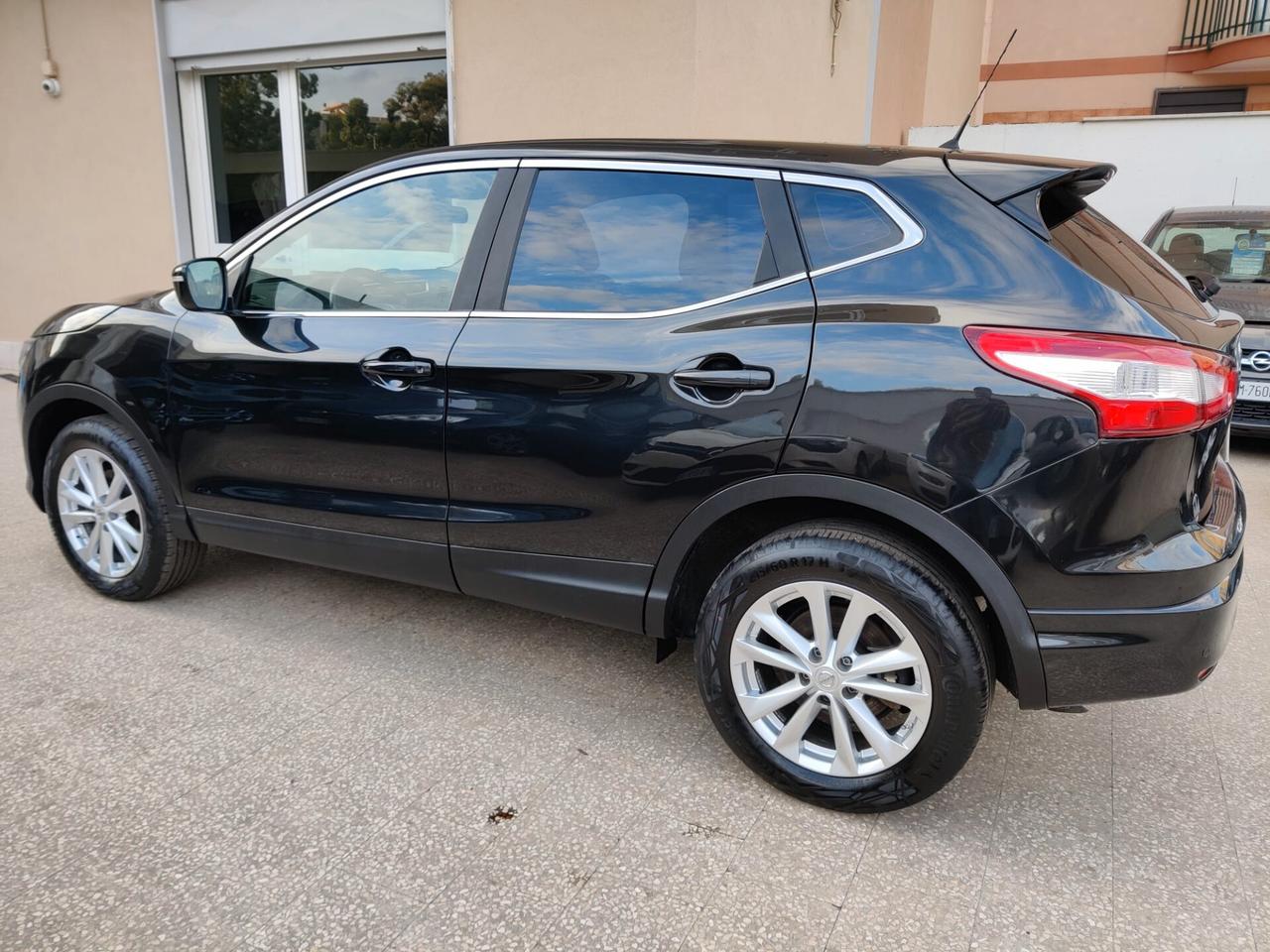 Nissan Qashqai 1.5 Diesel LED