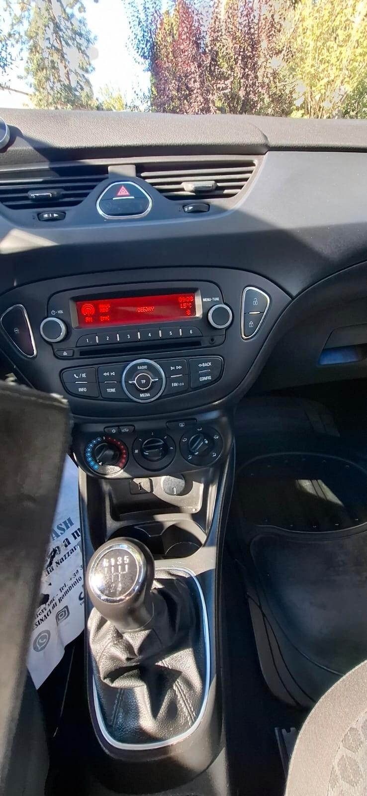 Opel Corsa 1.2 5 porte Innovation km 78mila