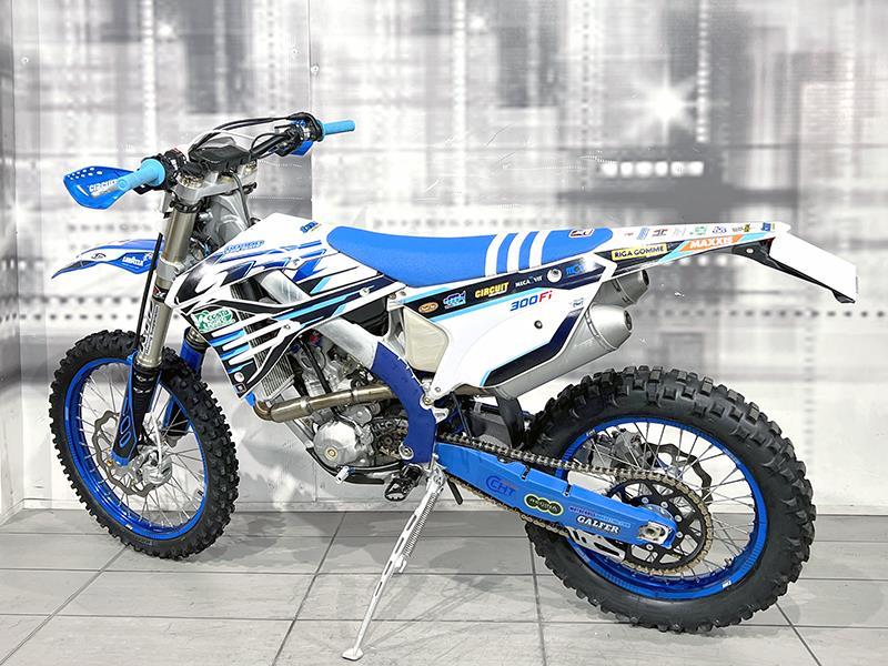 TM Moto EN 300