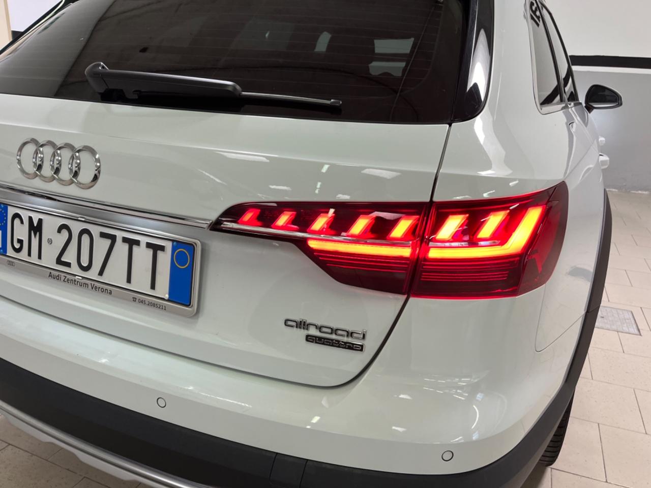 Audi A4 allroad 40 TDI 204 CV S tronic Identity Contrast