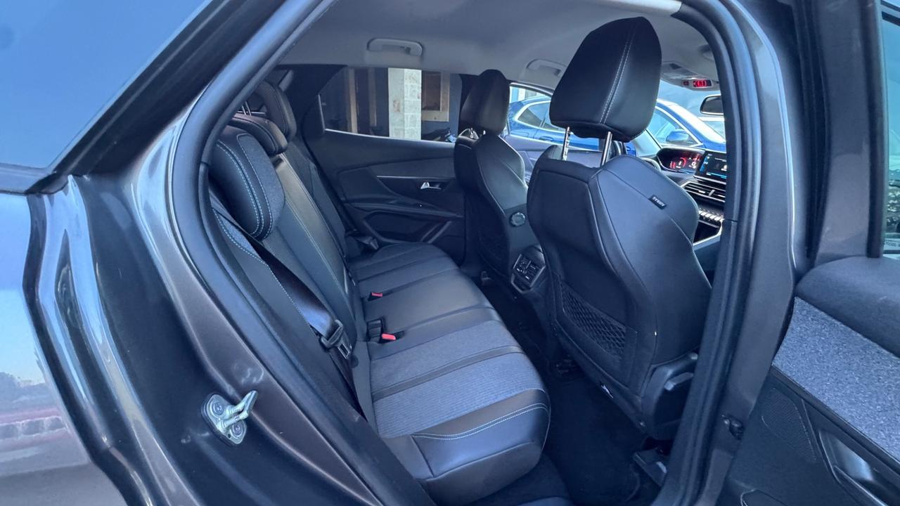 Peugeot 3008 BlueHDi 130 EAT8 Allure castelletto 8mm
