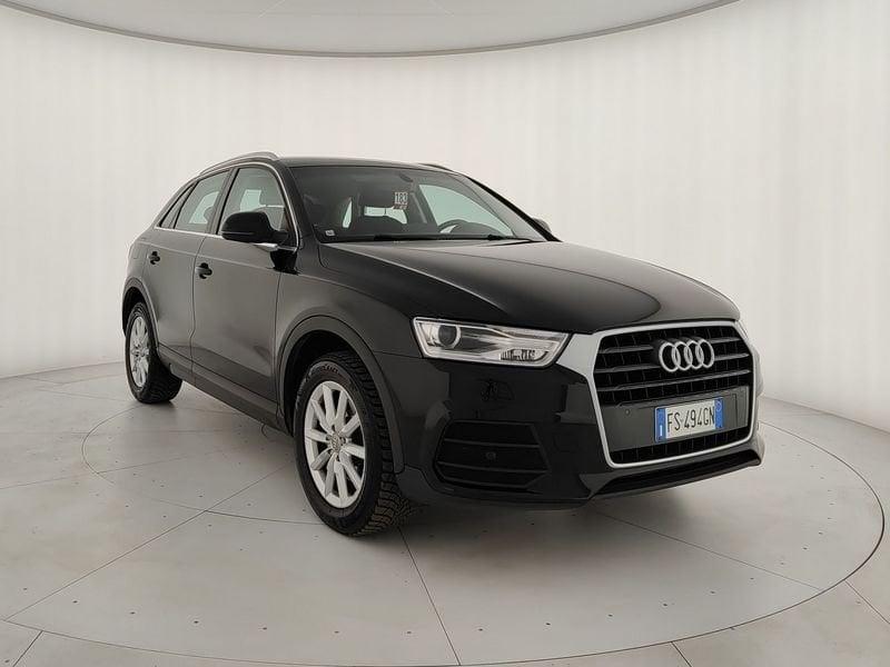 Audi Q3 2.0 TDI 120 CV Business