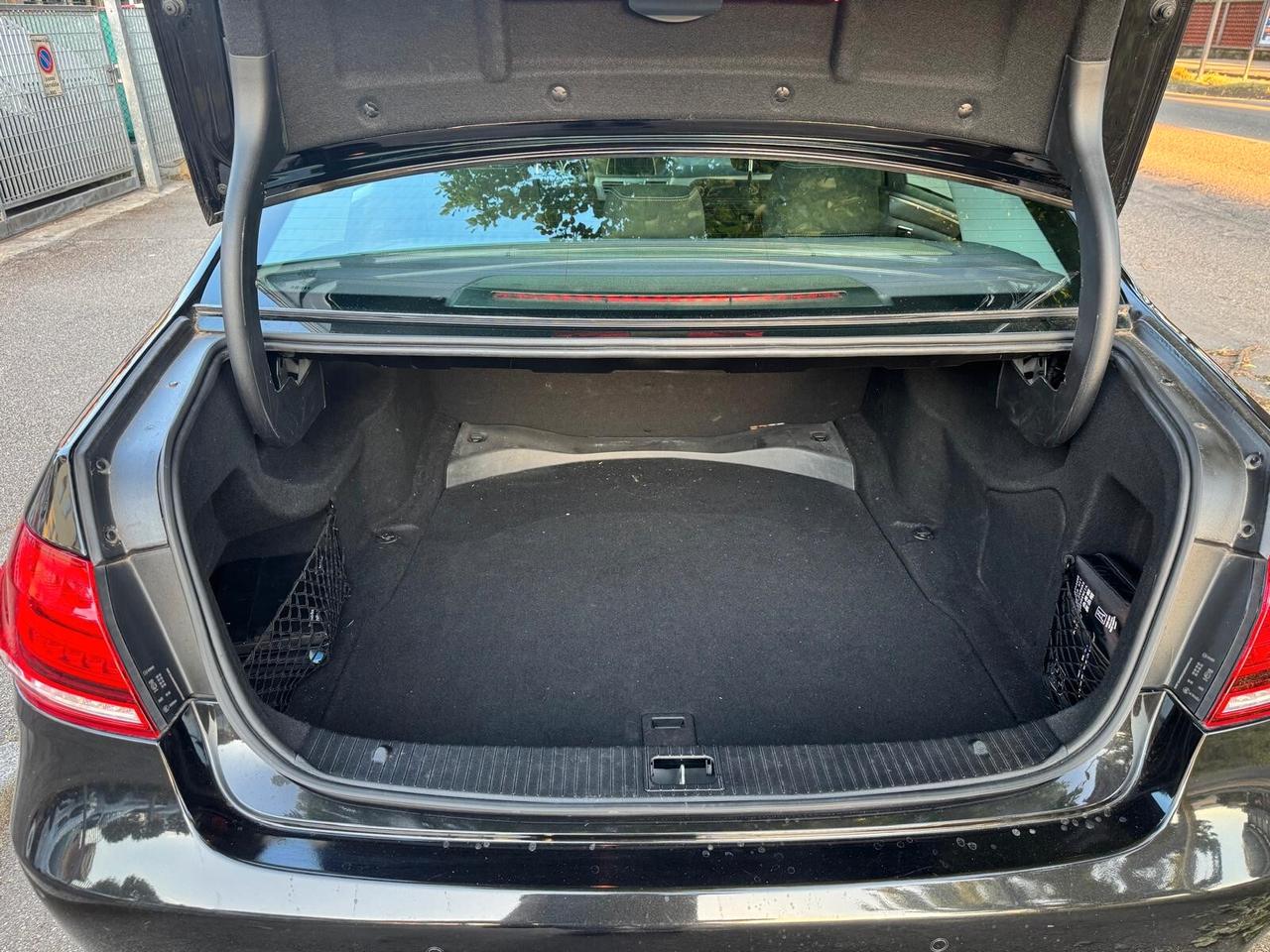 Mercedes-benz E 200 CDI Premium 136CV GARANZIA 12 MESI