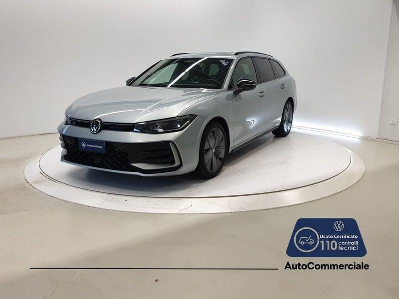 Volkswagen Passat Passat 1.5 eTSI 150CV ACT DSG R-Line Plus
