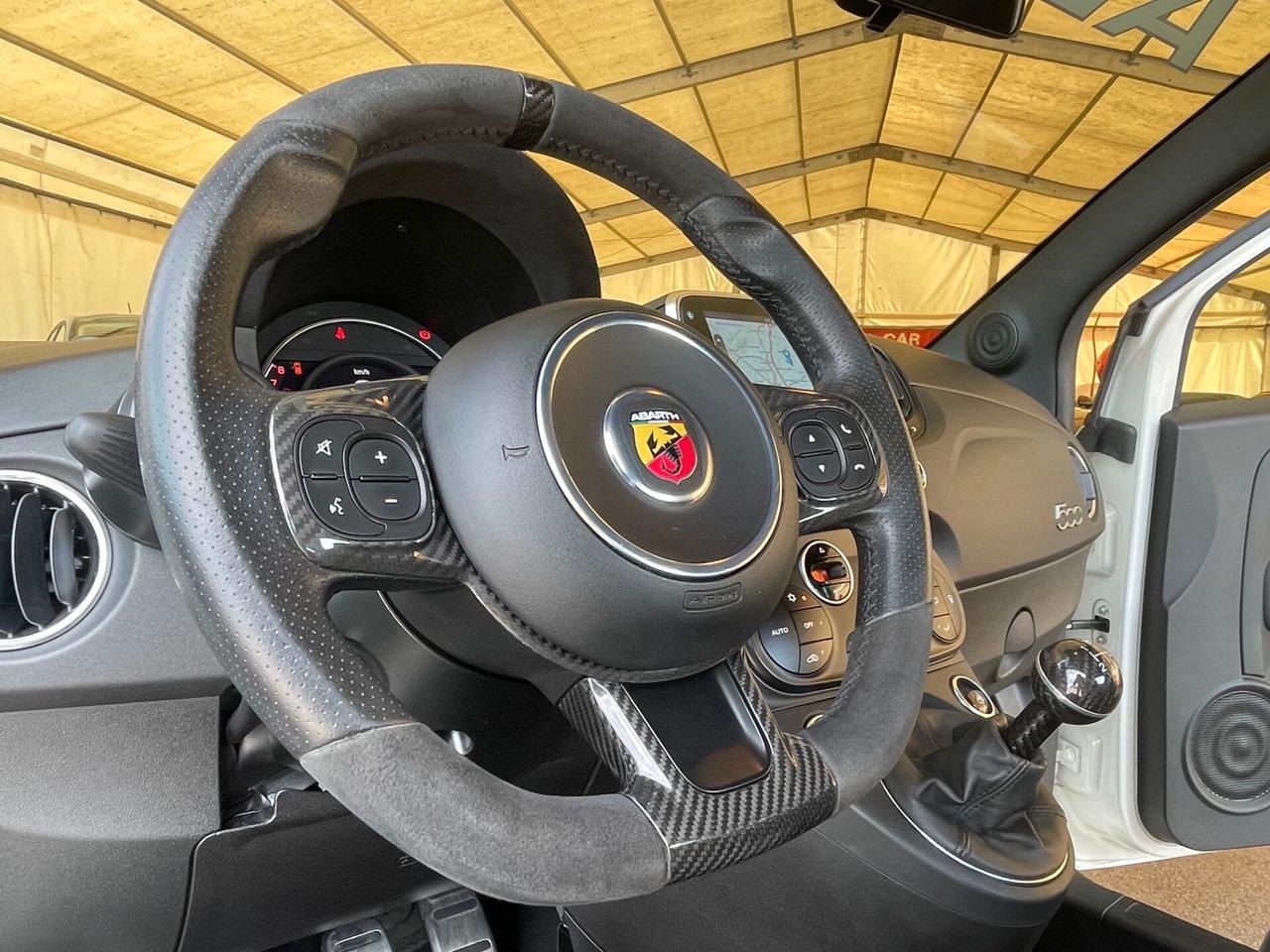 Abarth 595 1.4 Turbo T-Jet 180 CV Esseesse