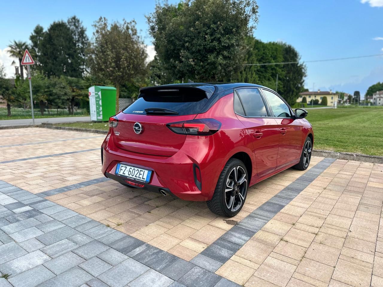 Opel Corsa 1.5 D 100 CV GS Line NEOPATENTATI