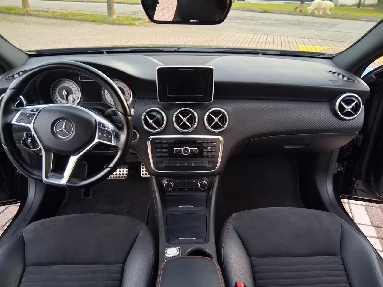 CELL 320 147 1147 WUATSAPP WUATSAPP 3276540940 A 160 CDI Automatic Dark Night Edition