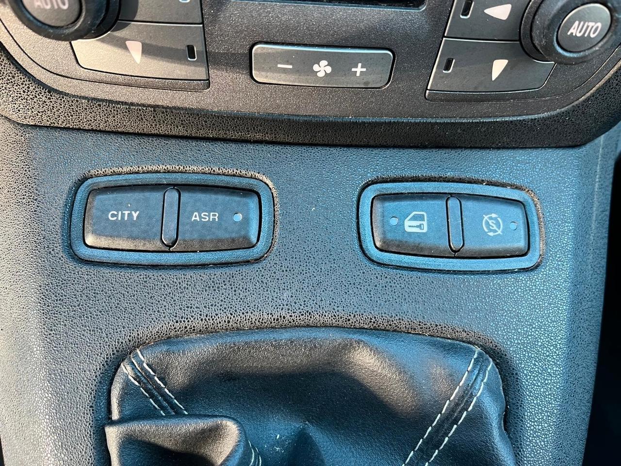 Lancia MUSA 1.3 Mjt 95 CV Diva