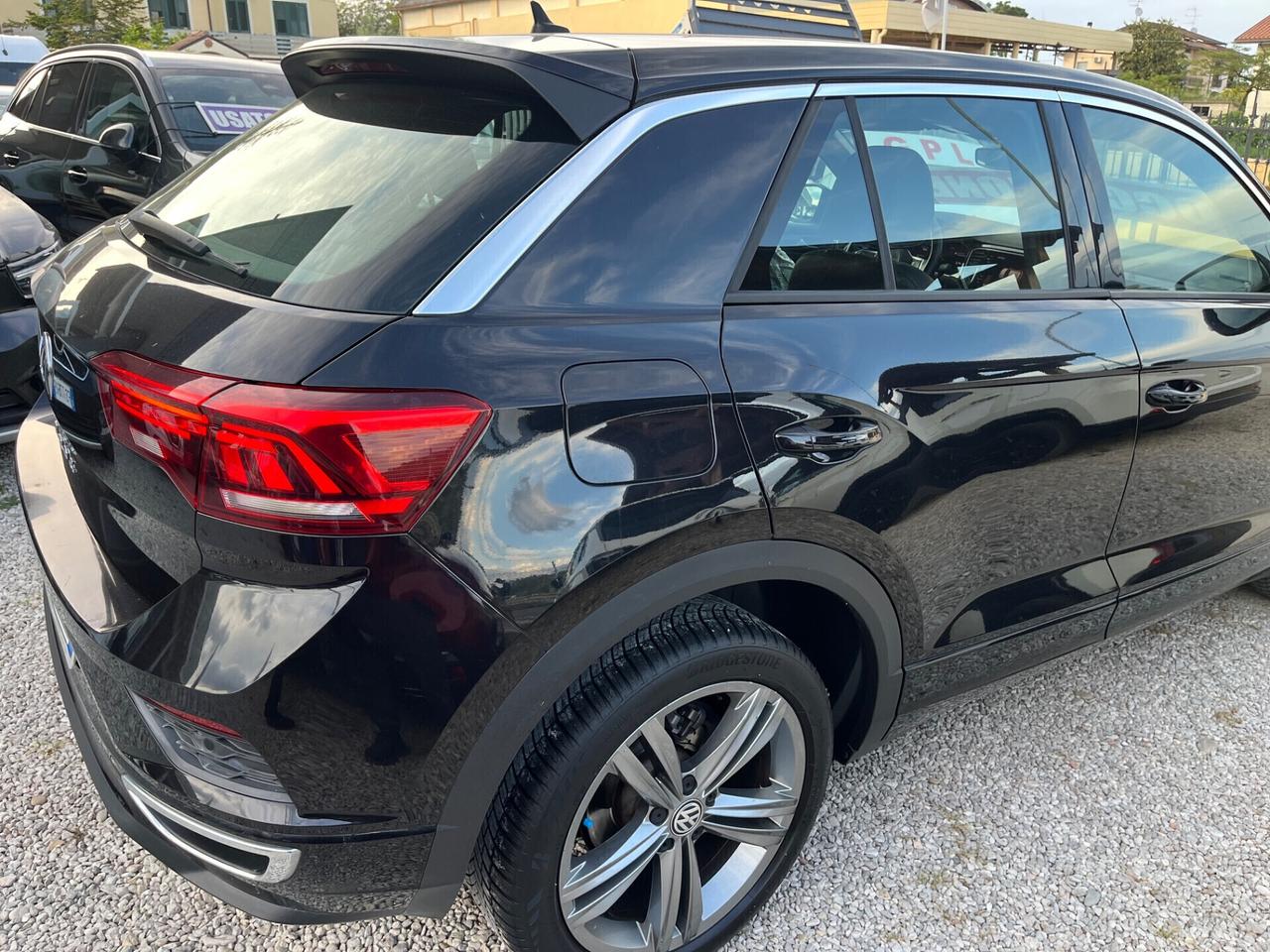 Volkswagen T-Roc 1.6 TDI R-Line