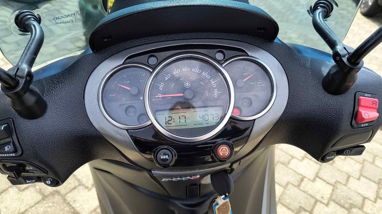 Piaggio Beverly 300 i.e.