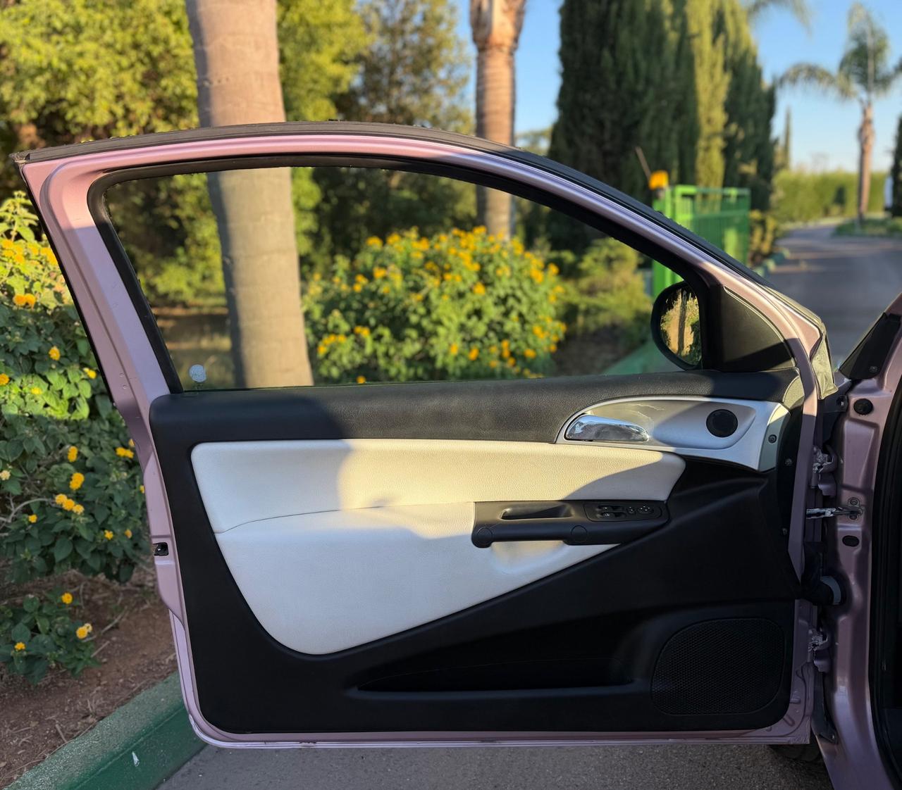 LANCIA YPSILON 1.3 MJT 75CV ELLE (55kw) SOLI 156.000KM!!