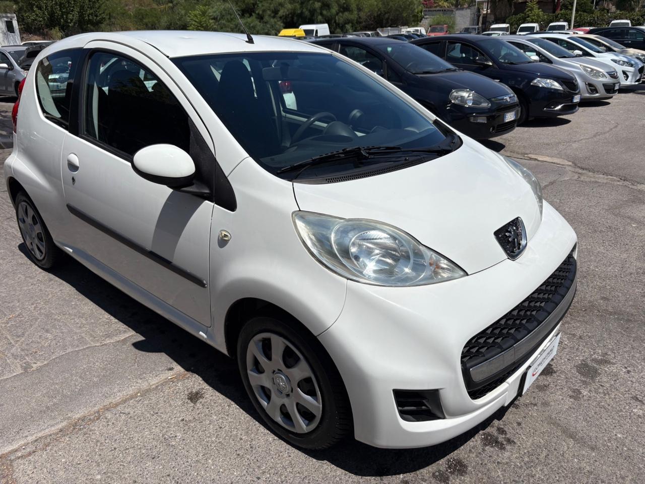 Peugeot 107 1.0 68CV 3p. Access