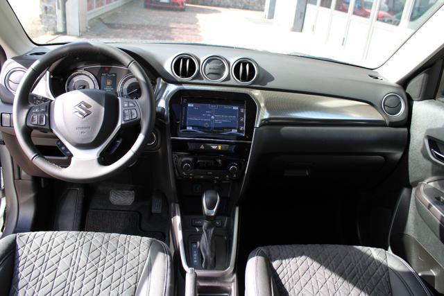 SUZUKI Vitara 1.5 140V Hybrid A/T STARVIEW