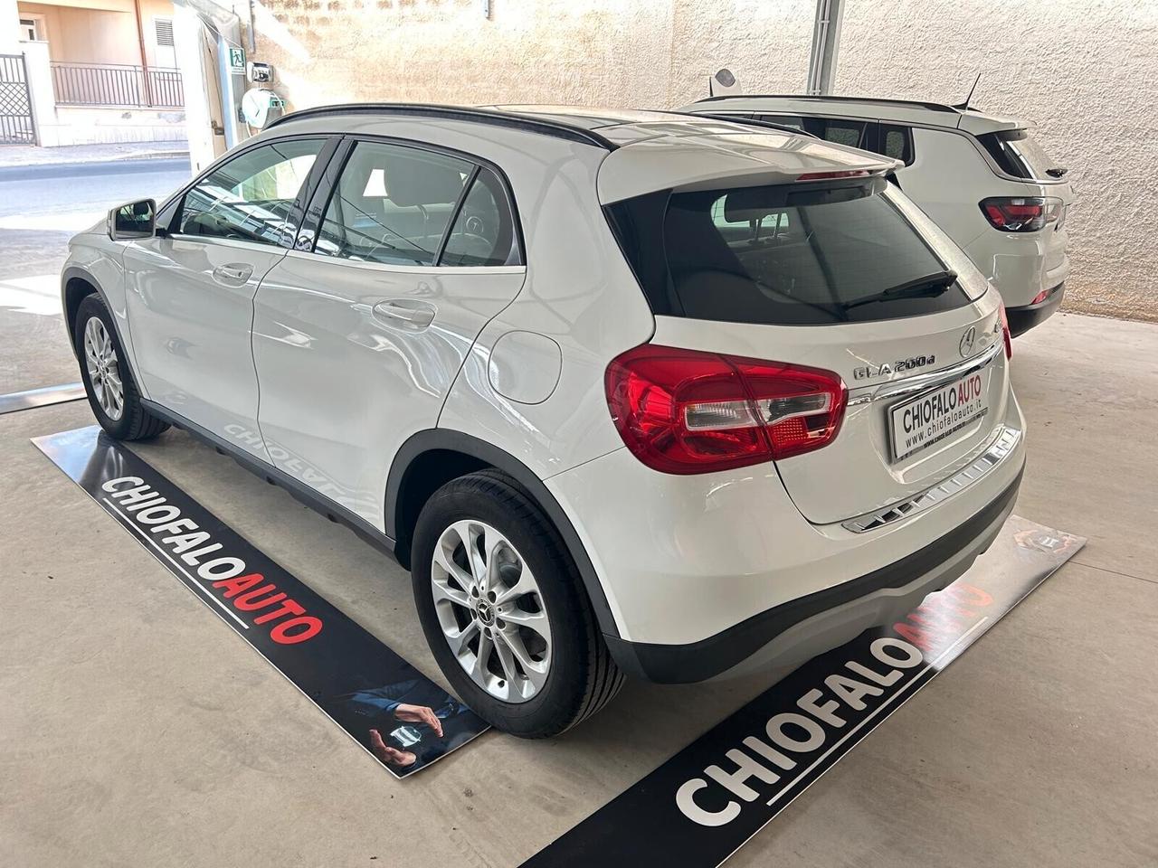Mercedes-benz GLA 200 d Automatic 4Matic Business