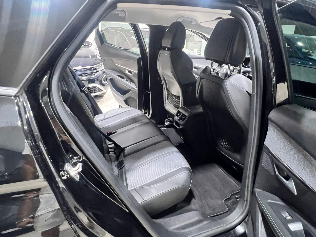 Peugeot 3008 BlueHDi 130 S&S EAT8 Allure Pack (AUTOCARRO N1)