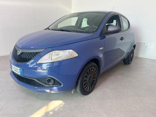 LANCIA Ypsilon 1.2 69 CV 5 porte Gold