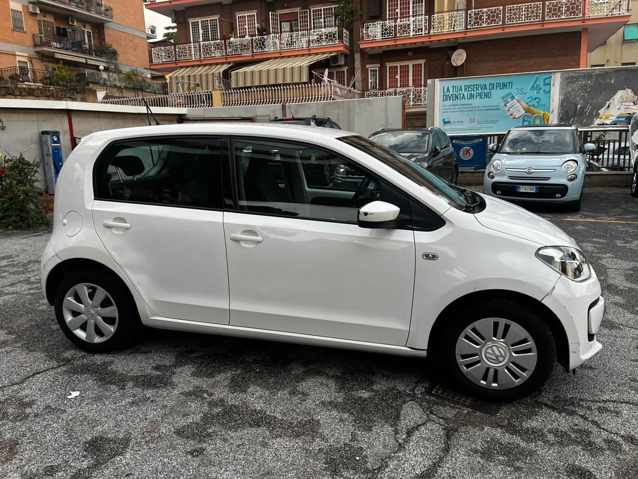 Volkswagen up! 1.0 High x neopatent offerta della settimana