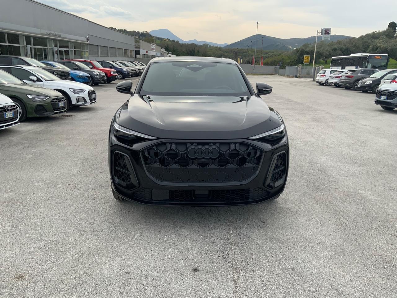 Audi Q5 SPB TDI 150 kW mHEV+ S tronic quattro line edition LISTINO 97500€ FULL