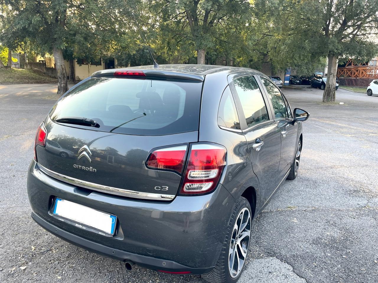 Citroen C3 1.2 VTi 82 Exclusive tetto panoramico per Neopatentati 2014