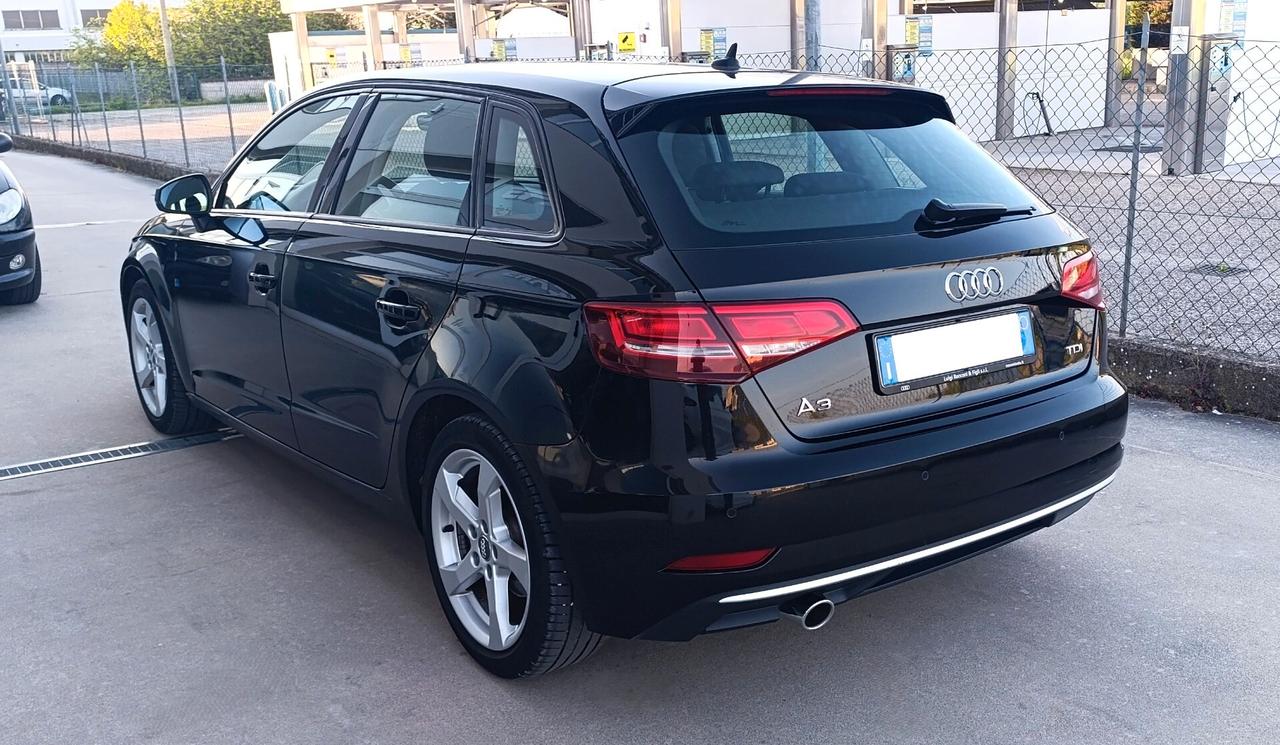 Audi A3 SPB 1.6 TDI 110cv Sport - Uniproprietario - Service completo