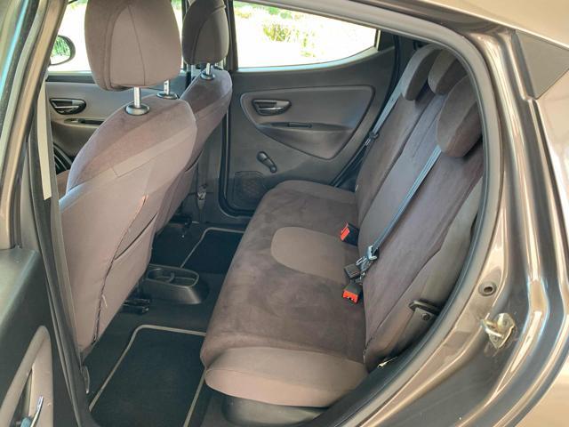 LANCIA Ypsilon 1.2 69 CV 5 porte GPL OK 07/2034 OK NEOPATENTATI
