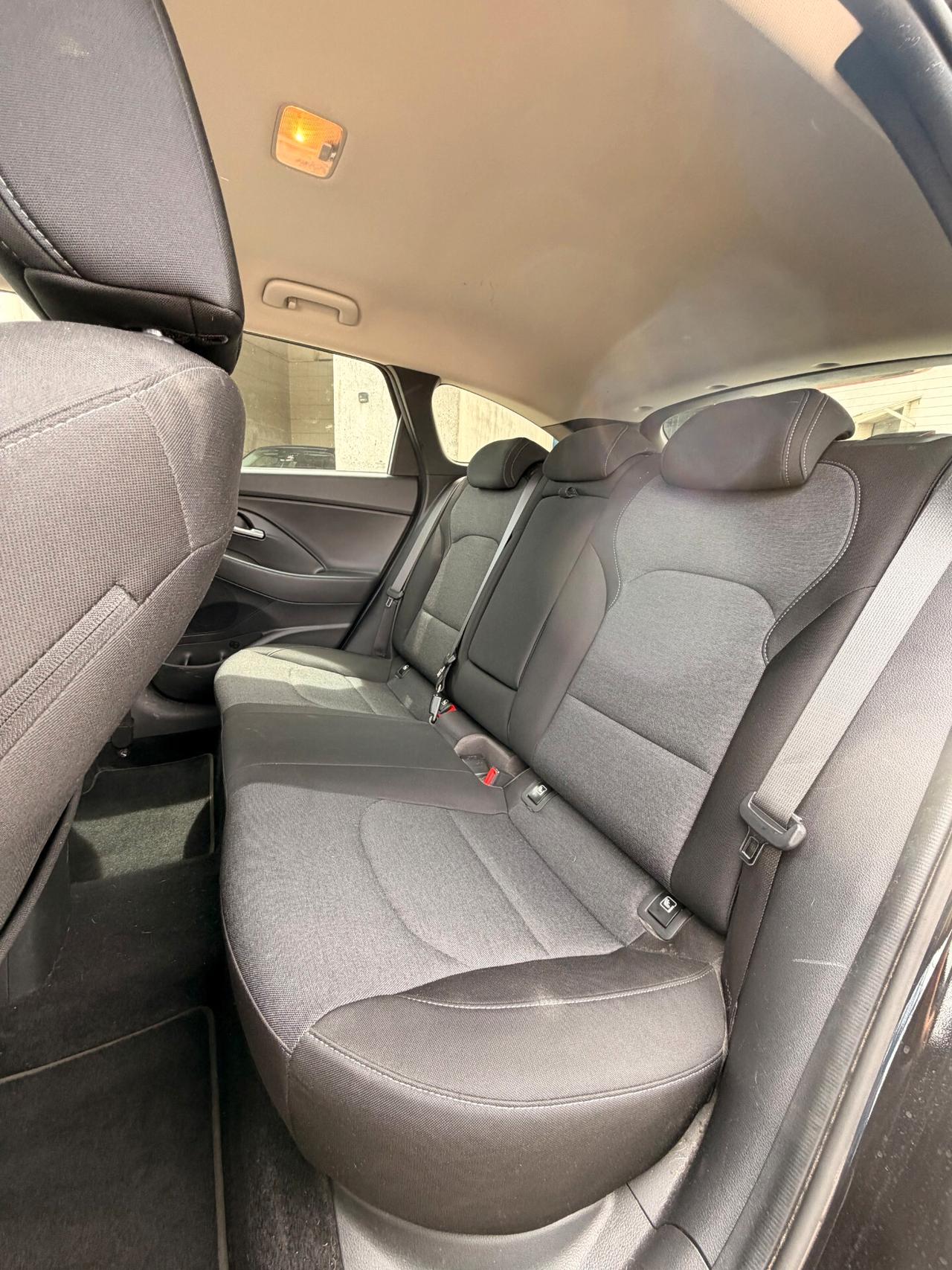 Hyundai i30 Wagon 1.6 CRDi 136 CV 2021