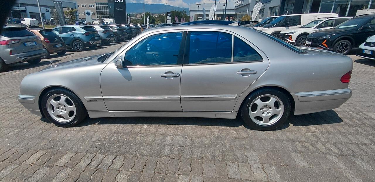 E 200 Kompressor cat Avantgarde