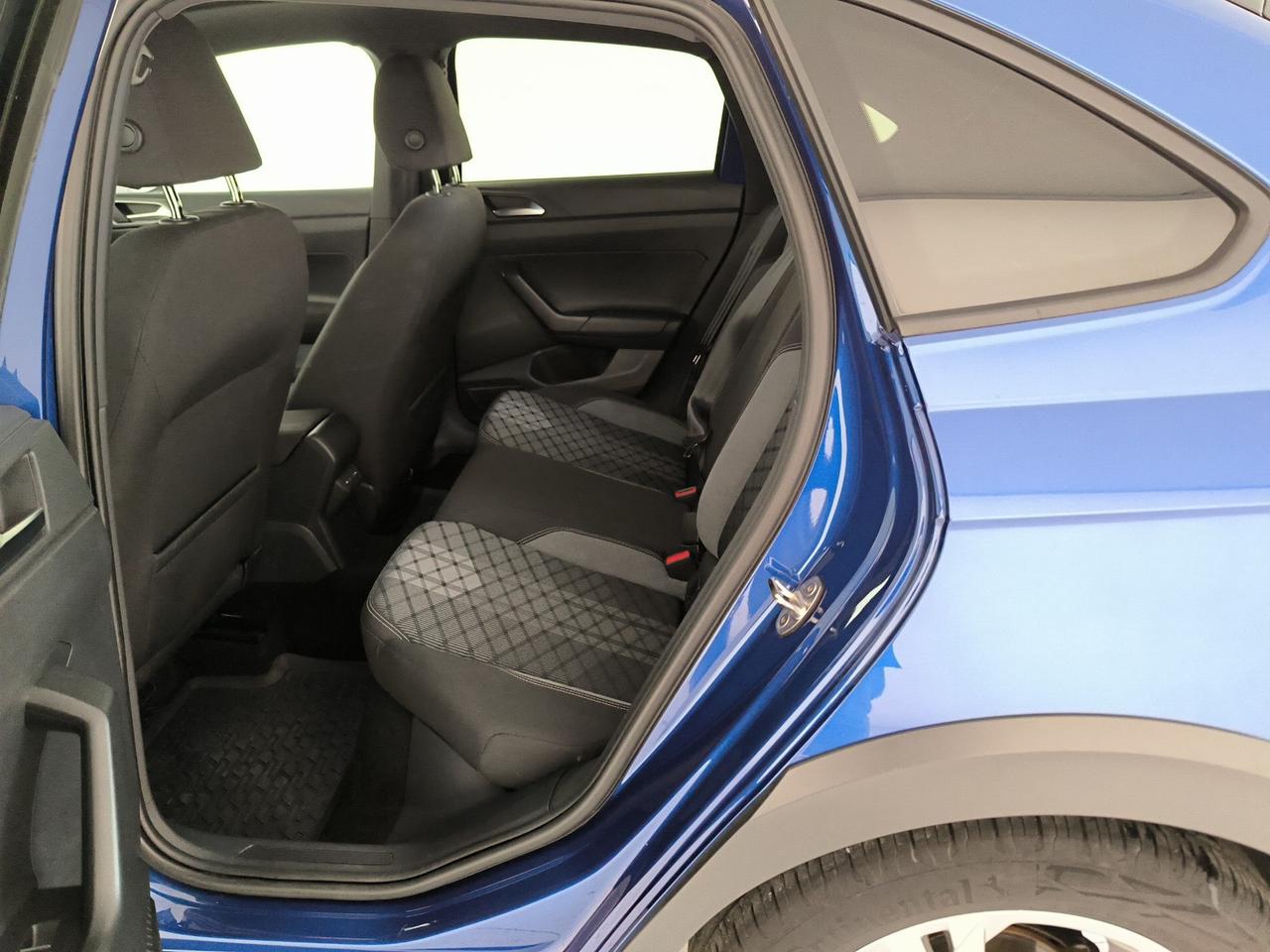 Volkswagen Taigo 1.0 tsi r-line 110cv