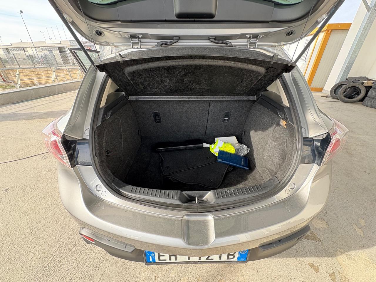 Mazda 3 Mazda3 1.6 MZ-CD 115 CV 5p. Advanced