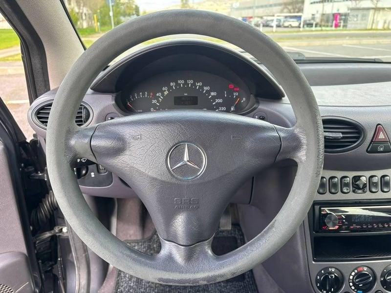 Mercedes-Benz Classe A NEOP. 1.6 Benzina 102cv