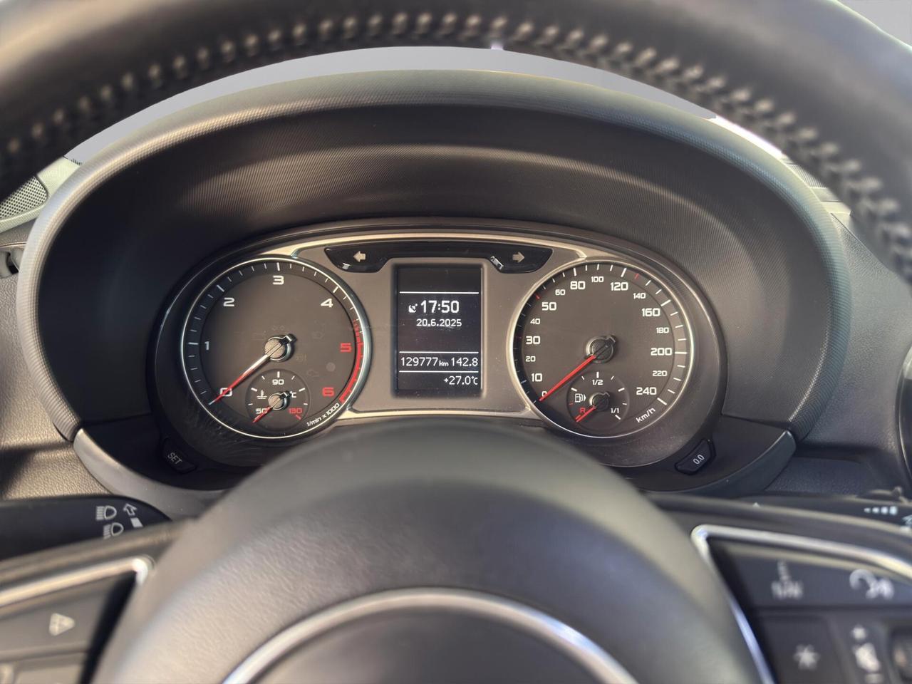 Audi A1 SPB 1.6 TDI S tronic S line edition