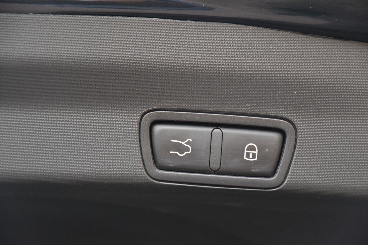 Alfa Romeo Stelvio 2.2 160CV AT8 SPRINT **FULL LED+NAVI+RCAM+PRIVACY*