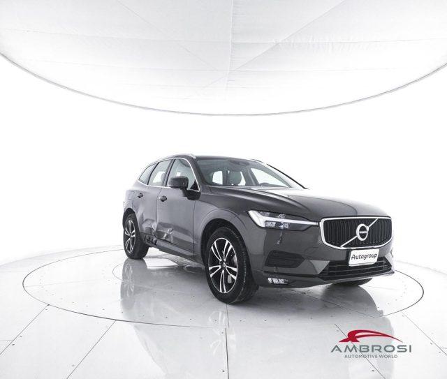 VOLVO XC60 B4 (d) AWD Geartronic Momentum Pro